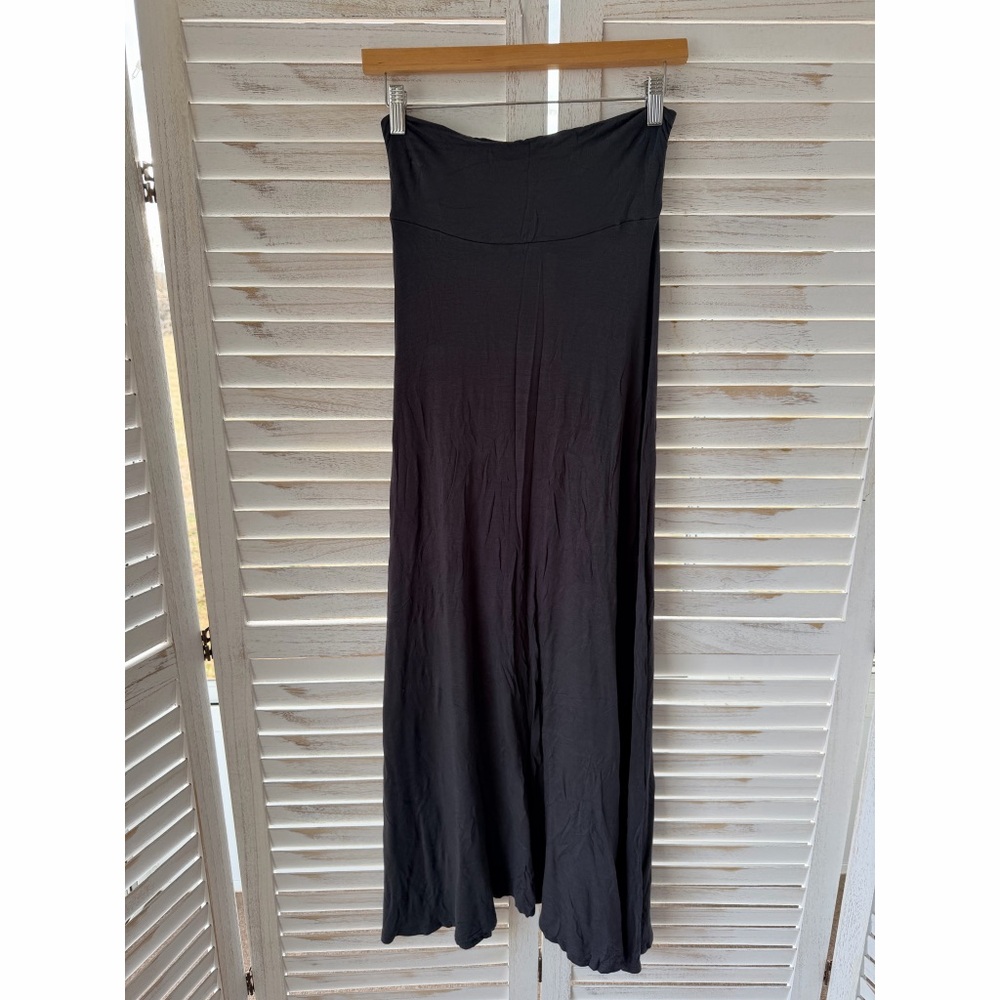 Savannah Studio | Knit Maxi Skirt
